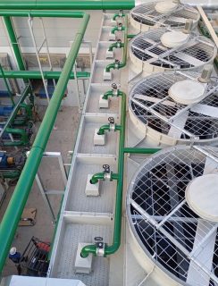 Tubería de agua, aire y gas natural instalada en planta Tuopu